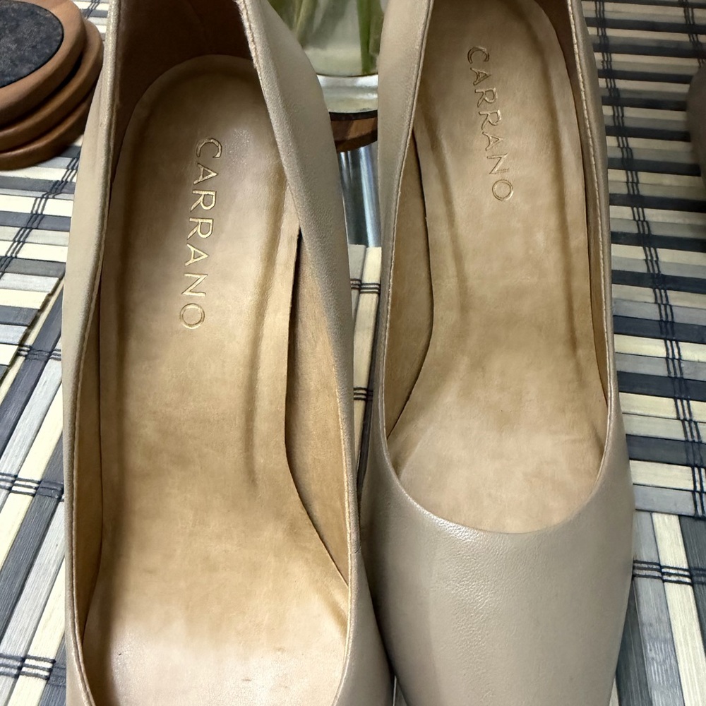 Elegant Taupe Stiletto Heels - Picture 4 of 7